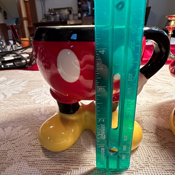 Disney Mickey and Minnie Ceramic footed pedestal mug/bowls from Disney World - Picture 5 of 14